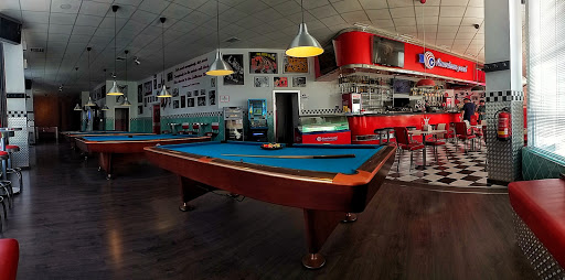 Bar restaurante American pool