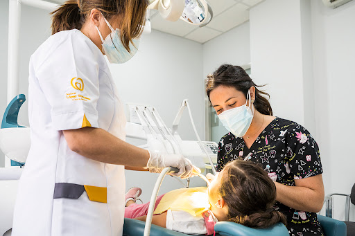 Clínica Dental Dras. López González Odontólogos El Brillante