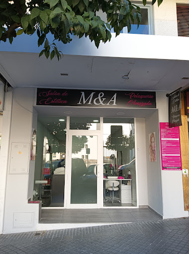 Salón de estética y peluquería avanzada M & A