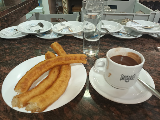 Cafetería Churrería Alcazaba
