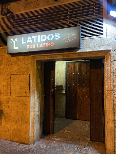 Latidos Pub Latino